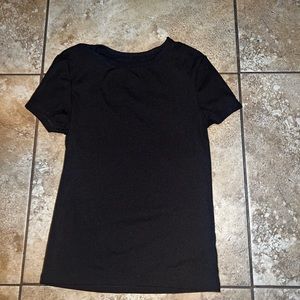 Regular black tee from No boundaries, women’s size s/ch (3•••5)